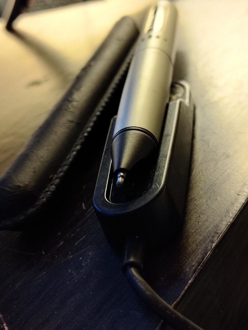 Vintage Livescribe Pulse Smartpen Digital Audio Recording Pen w/ Charging Cradle
